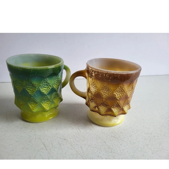 Milk Glass Coffee Mug Cup Vintage lot of 2 Fire King Diamond Point - Picture 4 of 7